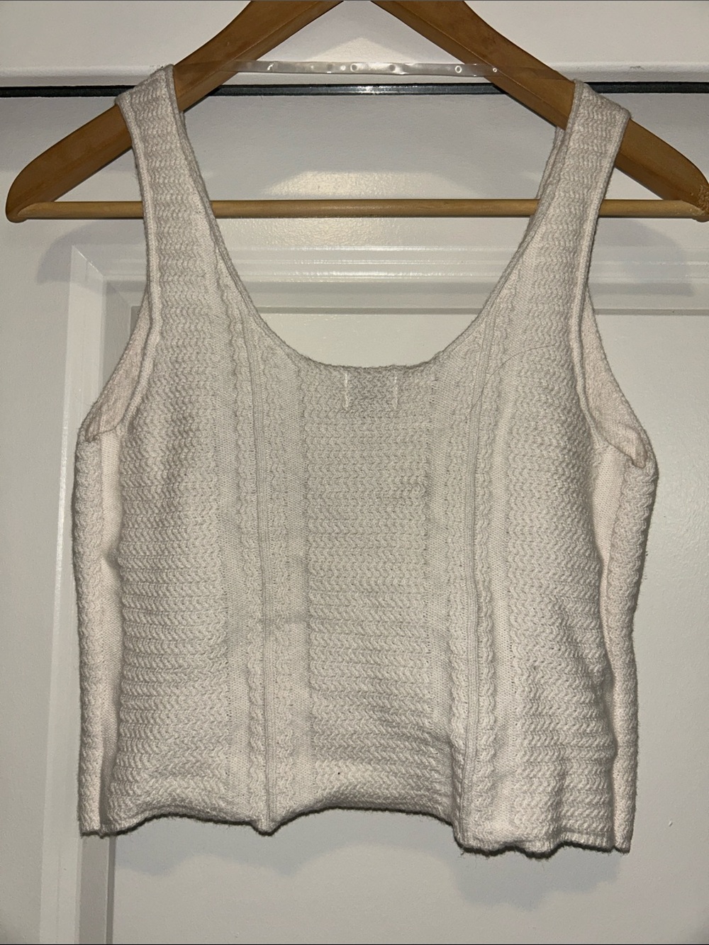 Women’s Crochet like sweater Tank Top - Picture 5 of 5
